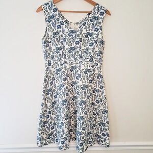 Mata Traders Garden Dress Sz L White Ditsy Floral Sleeveless Boho‎ Artsy Ethical